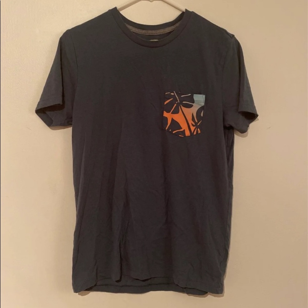 women’s blue floral loose shirt